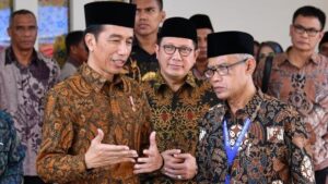 Presiden Jokowi dan Ketua Umum PP Muhammadiyah Haedar Nashir