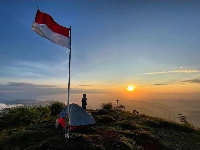 Gunung Halau-Halau