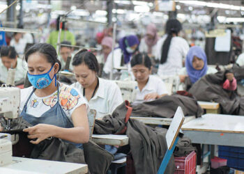 Pabrik tekstil tutup