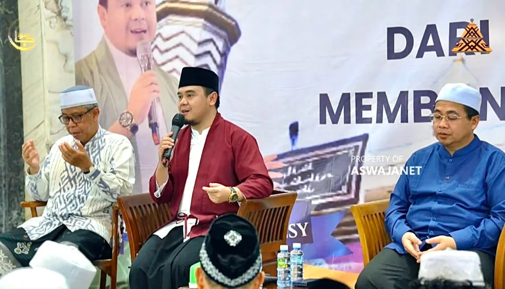 Ustaz-Hilman-Fauzi-beri-kajian-di-Masjid-Hasanuddin-Madjedie