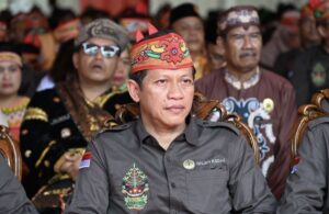 Hanif Faisol Nurofiq