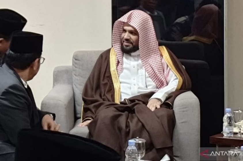 Syekh Ahmad bin Ali Al-Hudhaify