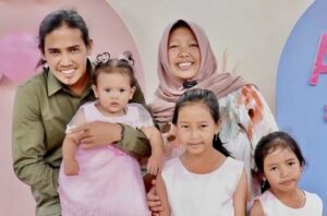 Zuni and Family