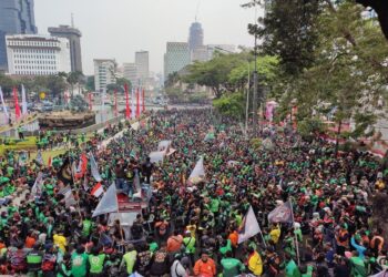 Ojol unjuk rasa