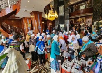 antrian jemaah di hotel