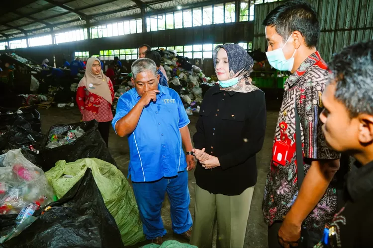 Pemkot Pekalongan Studi Banding Ke Banyumas