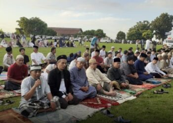 Salat id di Lapangan Akrab Desa Rempoah
