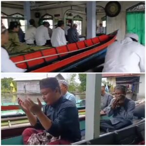 Shalat Jumat di atas perahu