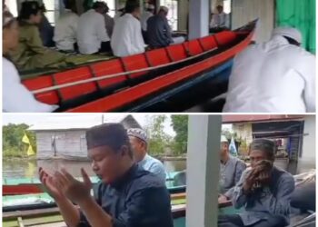 Shalat Jumat di atas perahu