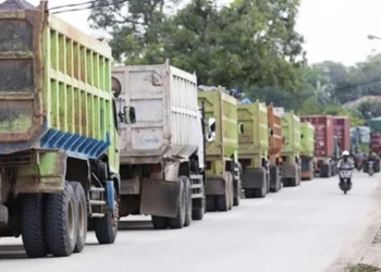 aksi demo truk