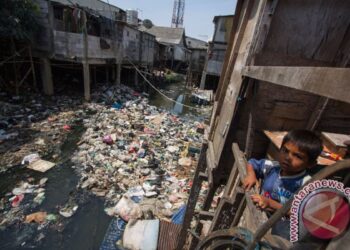 World Bank Laporkan 60% Penduduk Indonesia Masuk Kategori Miskin