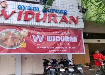 Ayam goreng widuran