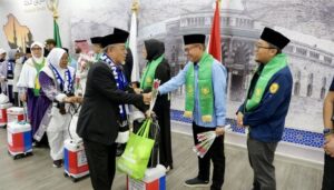 Penyambutan jemaah haji kloter pertama