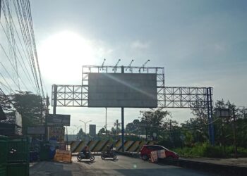 Penutupan jembatan jalan a yani