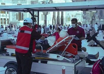 Jemaah Haji Indonesia Melahirkan Selamat di Halaman Masjidil Haram