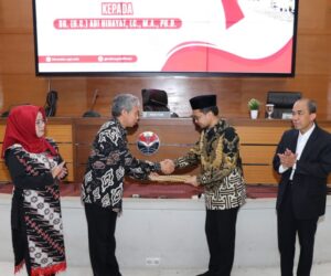 Siaran-Pers-Pengangkatan-Ust-Adi-Hidayat-menjadi-Dosen-Tetap-UPI