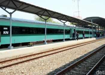 Kereta khusus Petani dan Pedagang
