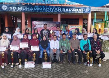 Turnamen badminton dan catur