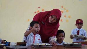 Guru-Pengawas-Program-MBG