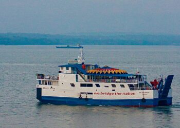 kapal ferry