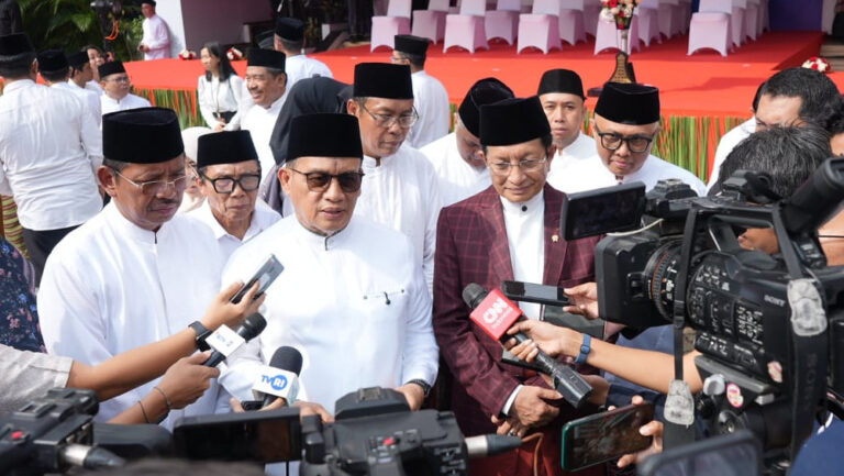 Hadiah Hari Santri 2025: Prabowo Setujui Bentuk Direktorat Jenderal Pesantren di Kemenag