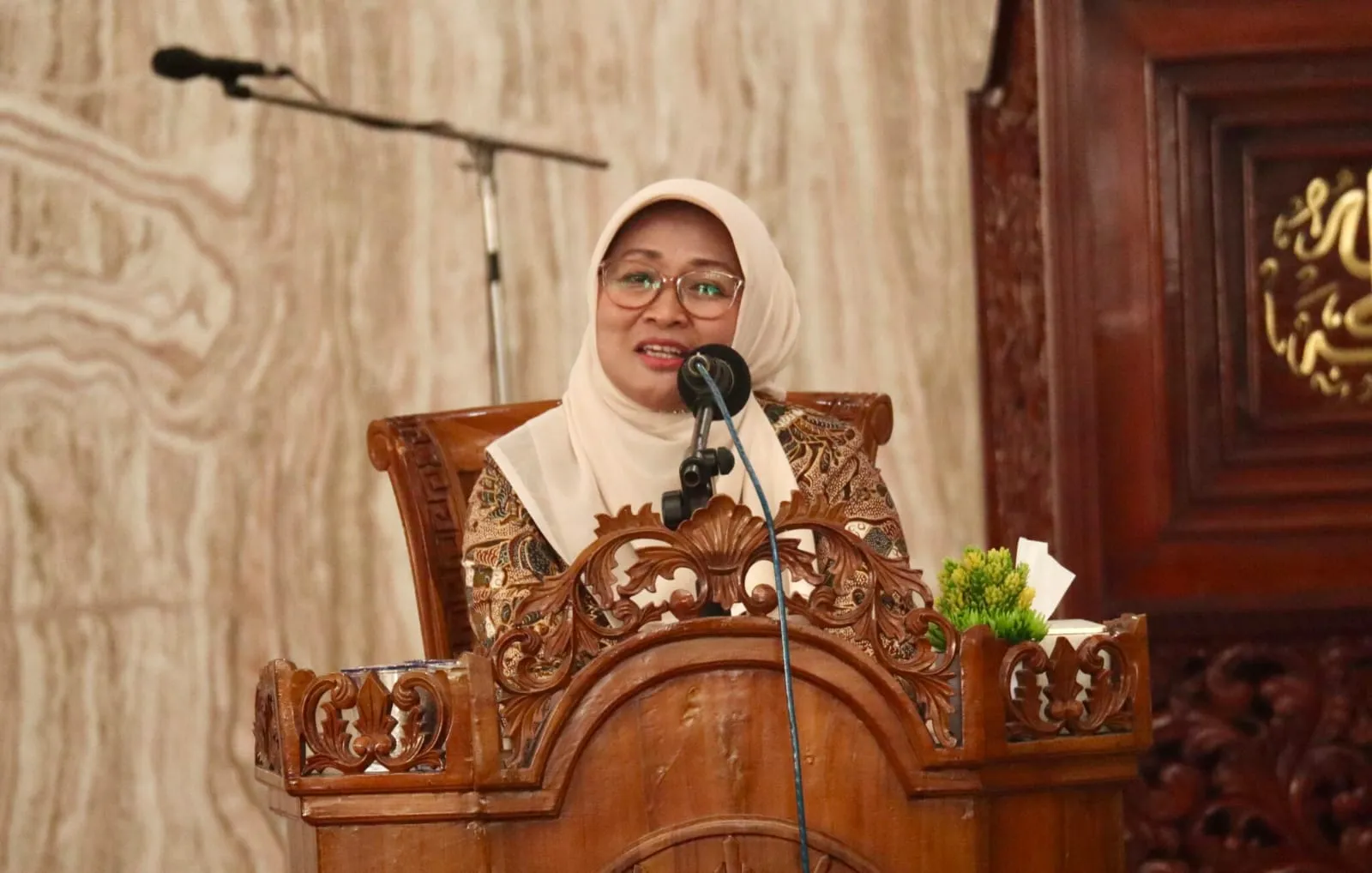 Bupati Kebumen Hj. Lilis Nuryani