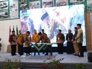 Penandatanganan MoU antara Masjid Al Jihad dengan Bank Syariah Indonesia