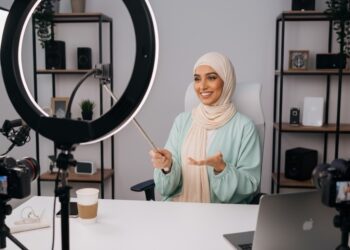 Influencer Wajib miliki sertifikat