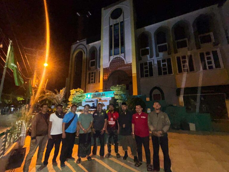 Semangat Bergembira! Rombongan PCM Rawamangun Jakarta Timur yang Paling Pertama Tiba di CRM Award 2025 Banjarmasin