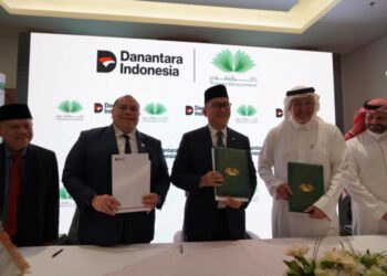 Penandatangan Danantara dengan TDC terkait akuisisi Novotel Makkah