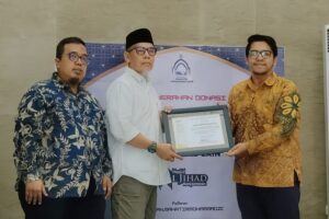 Yayasan Mahatir Mohammad Zain Salurkan Rp150 Juta