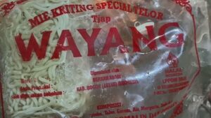 Produk Mie Kriting Special Telor Tjap Wayang