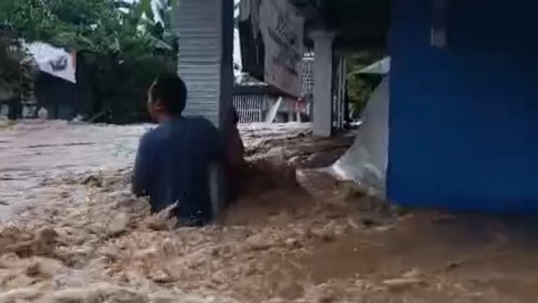 Hujan Deras Sebabkan 2 Daerah di Kalsel Terendam Banjir. Daerah Apa Saja?