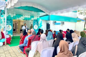Pemeriksaan kesehatan gratis oleh Amanah Premier Clinic