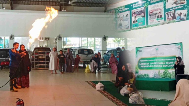PCA Banjarmasin 4 Gelar Simulasi Penanganan Kebakaran, Antisipasi Kebakaran Sejak Dini