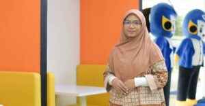 gelar doktor di usia 26 tahun