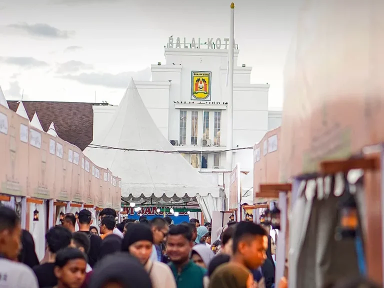 Pasar Wadai Ramadan Kembali Digelar di Lapangan Murdjani, Ada 150 Stan Takjil!