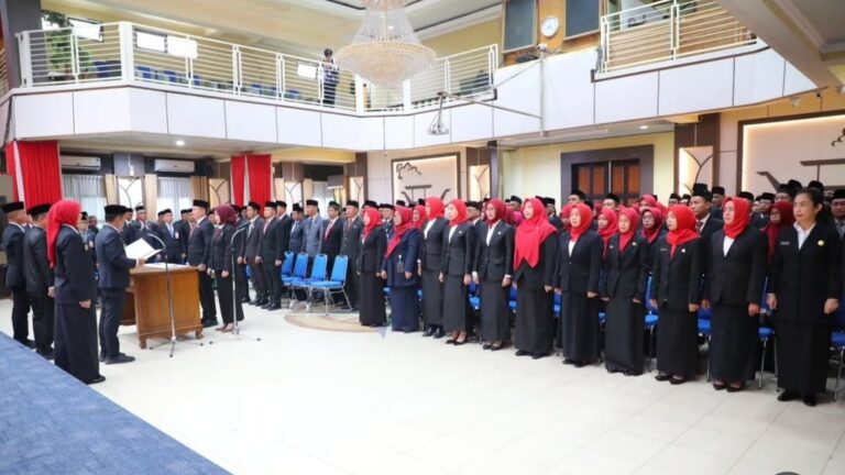 Walikota Banjarmasin Rotasi 124 Pejabat. Ini Rinciannya!