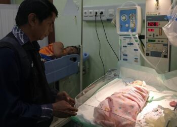 Ibu yang melahirkan di WC Masjid Asy-Syuhada, Banjarmasin dan bayinya