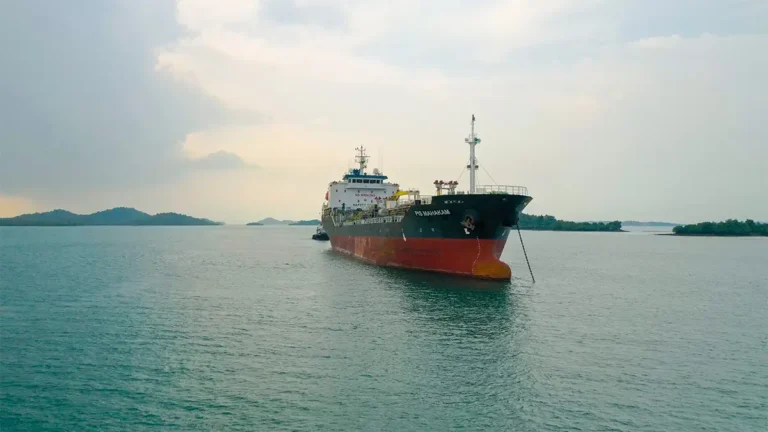 Pertamina Tegaskan Dua Tanker Masih Tertahan di Selat Hormuz, Isu Sudah Melintas Hoaks