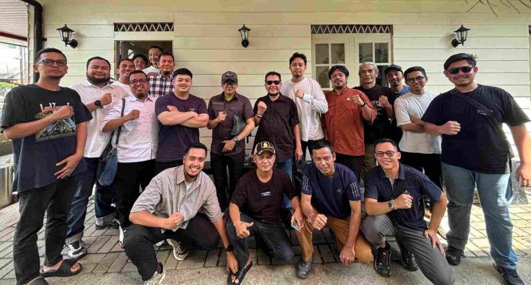 Founder PT RTI, DR. Yussi Perdana Saputera Mengadakan Pertemuan Halal Bihalal Bersama Presdir PT. Global Group H. Muhammad Zain