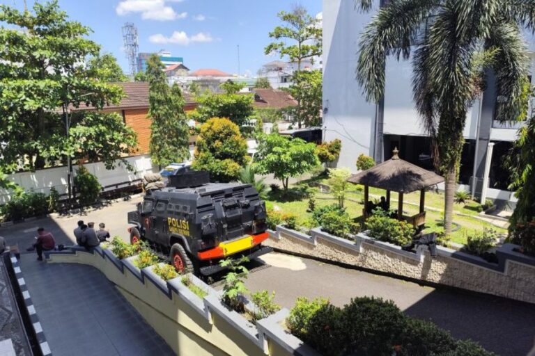 BEM Se-Kalsel Bawa 9 Tuntutan ke DPRD Kalsel, Apa Saja?