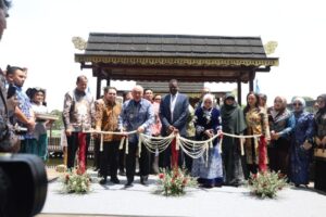 Gubernur Kalsel resmikan dermaga khusus nuansa pasar terapung di kawasan TMII