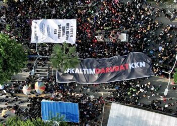 Demonstrasi Pemerintah Provinsi Kalimantan Timur, Selasa