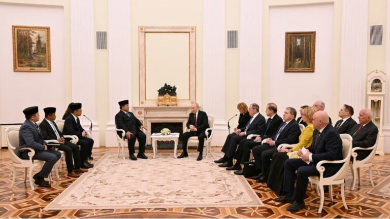 Di Tengah Dinamika Global, Presiden Prabowo Kunjungi Rusia. Apa Yang Di Bahas?