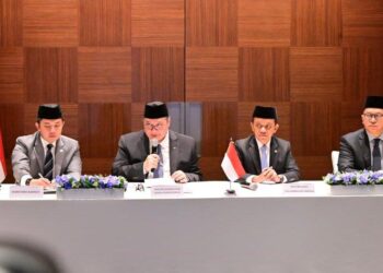 Konferensi pers penetapan WFH bagi ASN