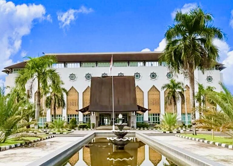 Berikut Jadwal Keberangkatan Calon Jemaah Haji Embarkasi Banjarmasin 2026. Baca Selengkapnya!