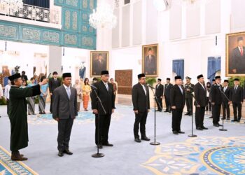 Pelantikan pejabat baru kabinet