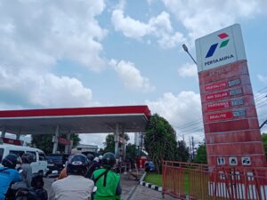 DPR Minta Masyarakat Hentikan Panic Buying