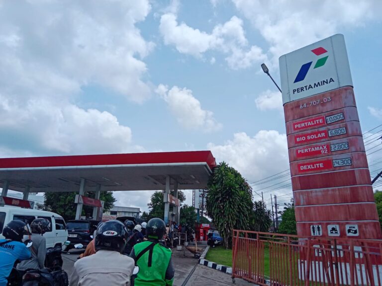 Tak Ada Kenaikan BBM April 2026, DPR Minta Masyarakat Hentikan Panic Buying